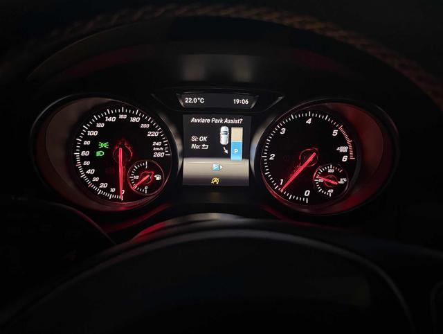 MERCEDES-BENZ A 180 usata, con Volante in pelle