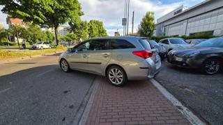 TOYOTA Auris Touring Sports usata, con Alzacristalli elettrici