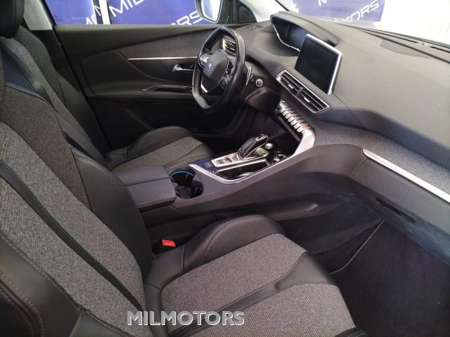PEUGEOT 5008 usata, con ESP
