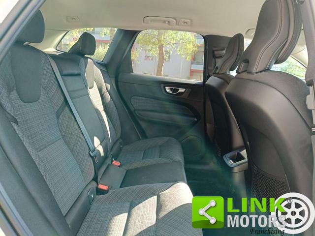 VOLVO XC60 usata, con Bluetooth