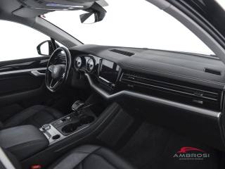 VOLKSWAGEN Touareg usata 11