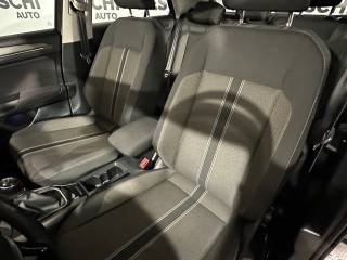 VOLKSWAGEN T-Roc usata, con Autoradio