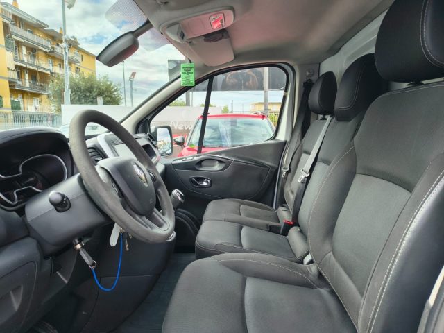 RENAULT Trafic usata, con ESP