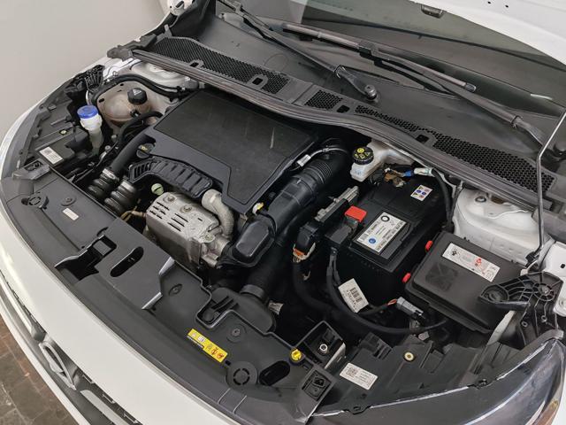 OPEL Corsa usata, con Park Distance Control