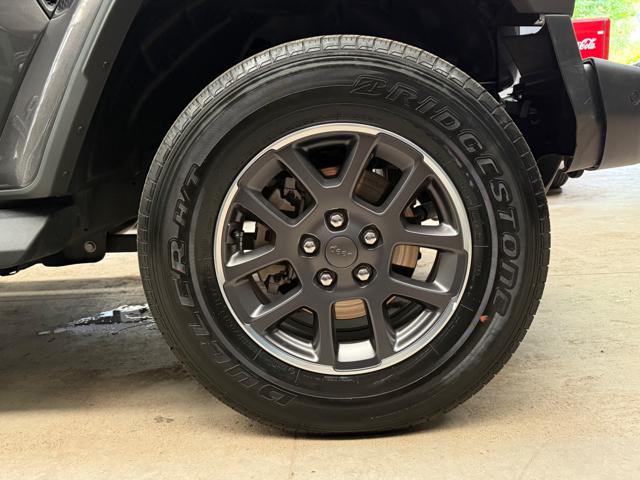 JEEP Wrangler usata, con Sensori di parcheggio posteriori