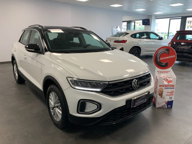 VOLKSWAGEN T-Roc usata, con MP3
