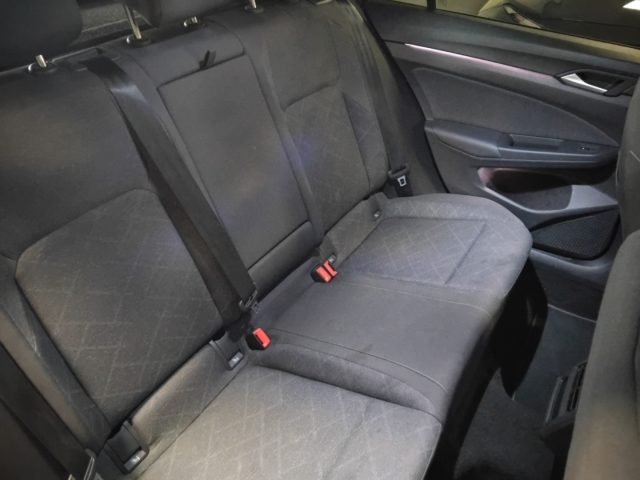 VOLKSWAGEN Golf usata, con ESP