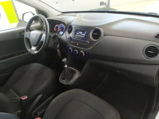 HYUNDAI i10 usata, con Climatizzatore