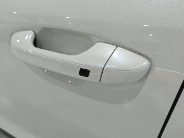 KIA Niro usata, con Telecamera per parcheggio assistito