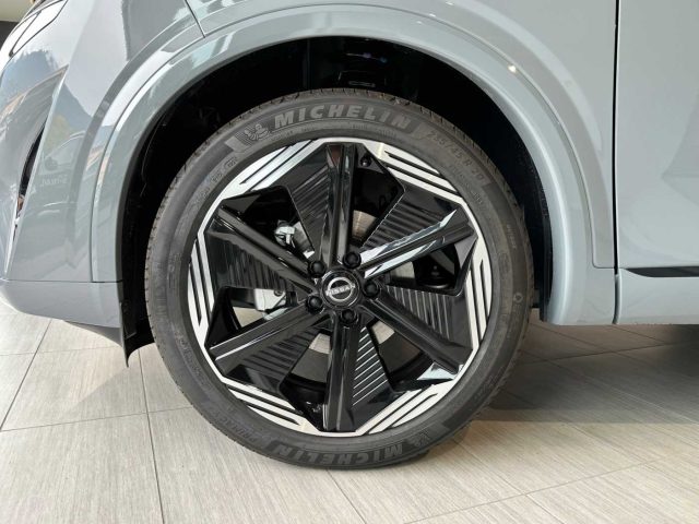 NISSAN Qashqai usata, con Climatizzatore