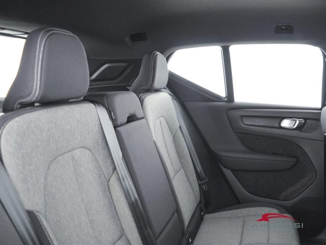 VOLVO XC40 usata 10