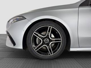 MERCEDES-BENZ A 180 usata 15