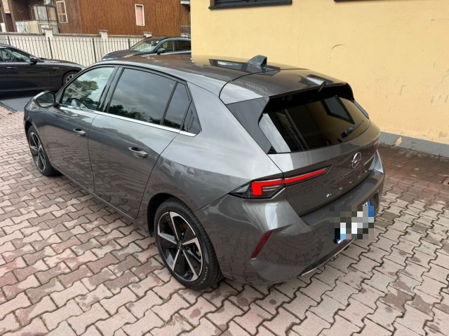 OPEL Astra usata, con Cerchi in lega