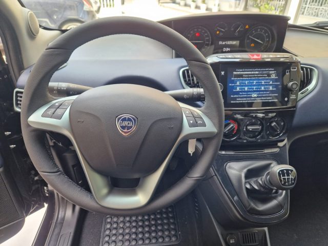 LANCIA Ypsilon usata, con Autoradio