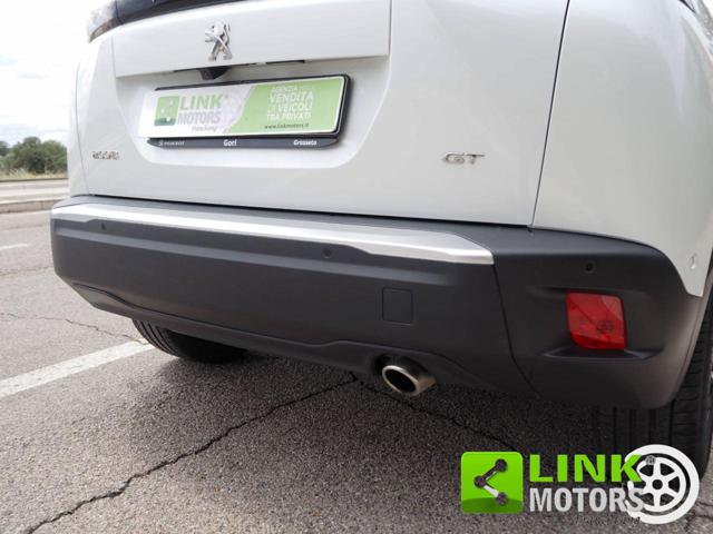 PEUGEOT 2008 usata, con Sedile posteriore sdoppiato