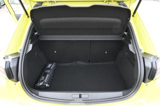 PEUGEOT 208 usata, con Alzacristalli elettrici