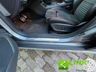 MERCEDES-BENZ GLA 220 usata, con Lettore CD