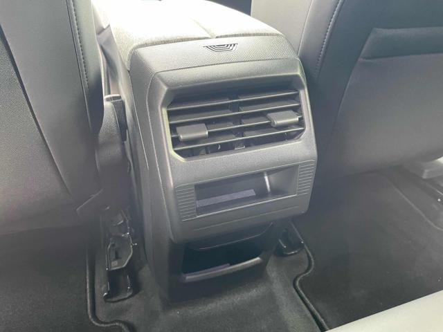 PEUGEOT 3008 usata, con Volante multifunzione