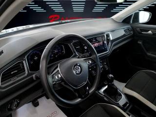 VOLKSWAGEN T-Roc usata 15