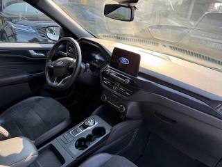FORD Kuga usata, con USB