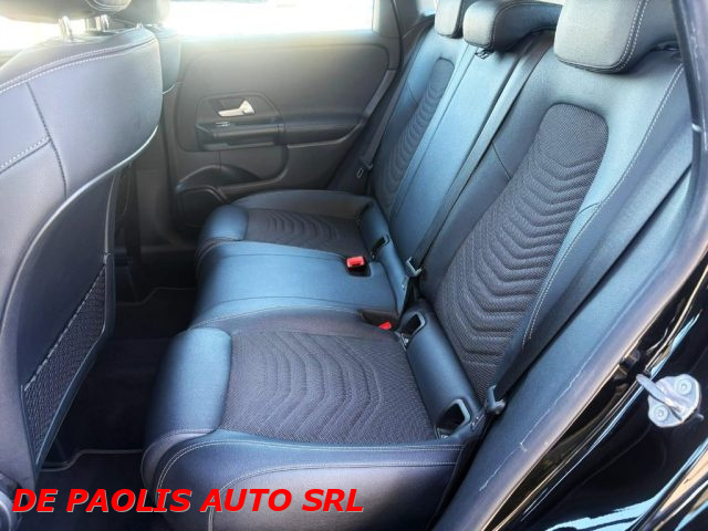 MERCEDES-BENZ B 180 usata, con Chiusura centralizzata