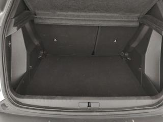 PEUGEOT 2008 usata, con Fari LED