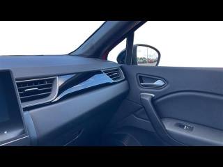 RENAULT Captur usata, con Volante in pelle