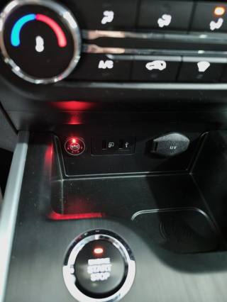 DR MOTOR DR 4.0 usata, con Regolazione elettrica sedili