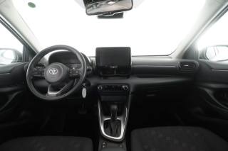 TOYOTA Yaris usata 4