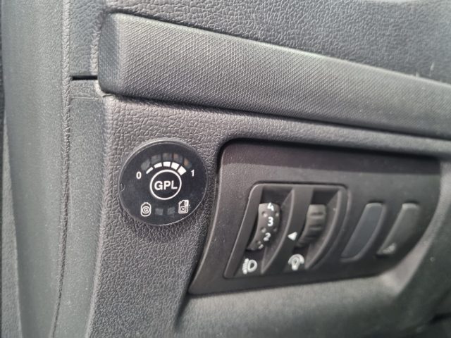 RENAULT Clio usata, con Immobilizzatore elettronico