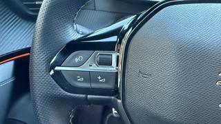 PEUGEOT 2008 usata, con Boardcomputer