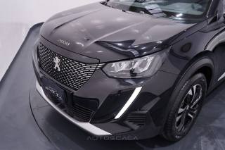 PEUGEOT 2008 usata, con Luci diurne LED