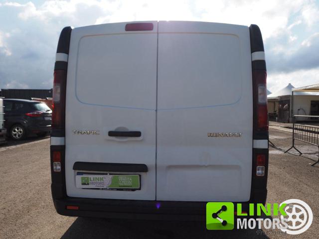 RENAULT Trafic usata, con Airbag