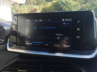 PEUGEOT 2008 usata, con Autoradio digitale