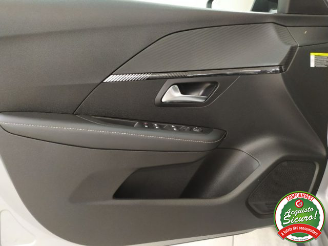 PEUGEOT 208 usata 16