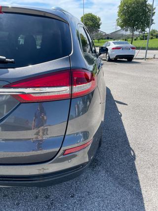 FORD Mondeo usata, con Autoradio