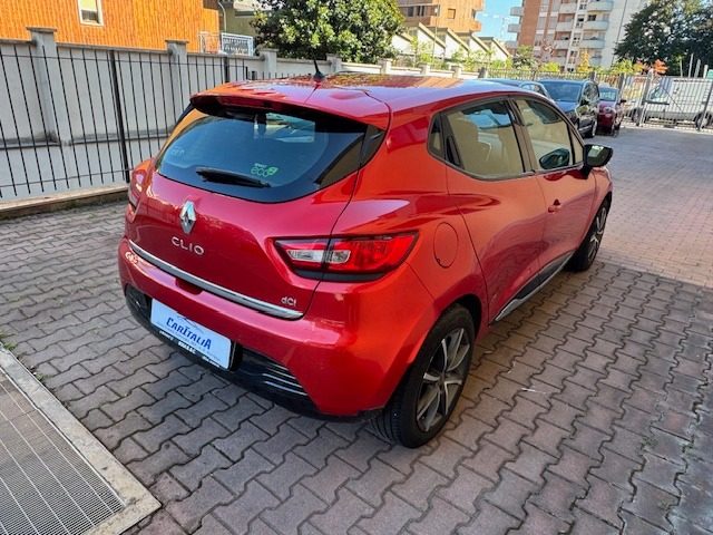 RENAULT Clio usata, con Climatizzatore