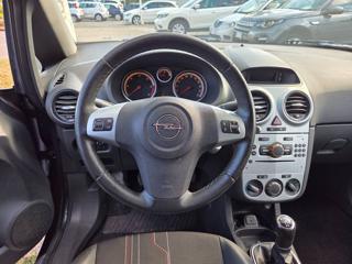 OPEL Corsa usata, con Climatizzatore