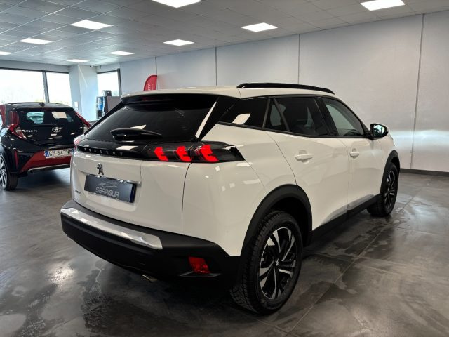 PEUGEOT 2008 usata, con Autoradio