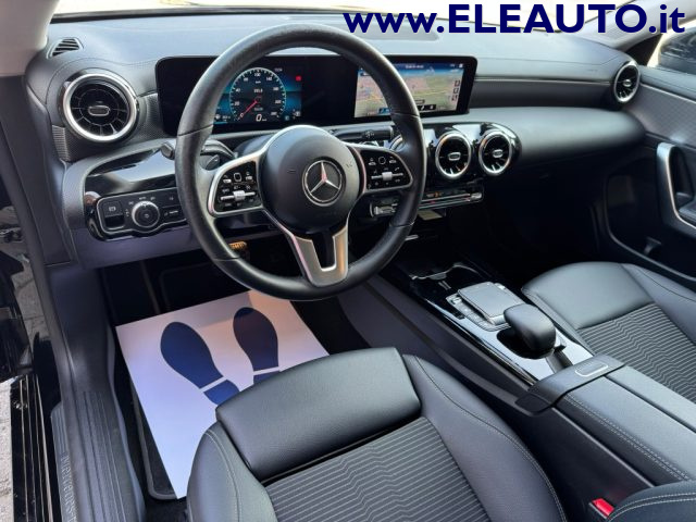 MERCEDES-BENZ CLA 200 usata, con Chiusura centralizzata