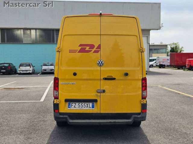 VOLKSWAGEN Crafter usata, con Autoradio