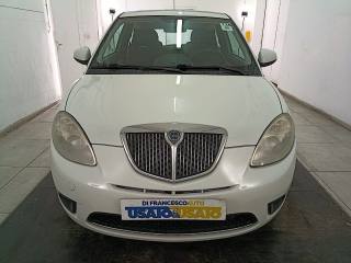 LANCIA Ypsilon usata, con Autoradio
