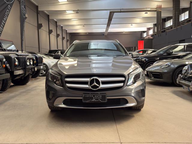 MERCEDES-BENZ GLA 200 usata, con Airbag