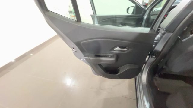 DACIA Sandero usata, con Volante in pelle