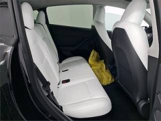 TESLA Model Y usata, con Chiusura centralizzata