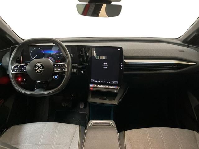 RENAULT Megane usata, con Controllo automatico clima