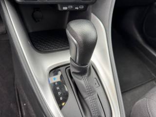 TOYOTA Yaris usata, con Lettore CD