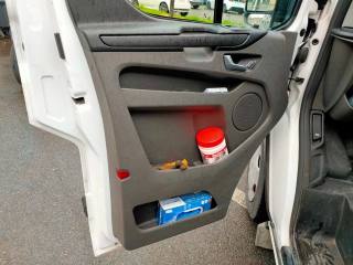FORD Transit Custom usata, con USB