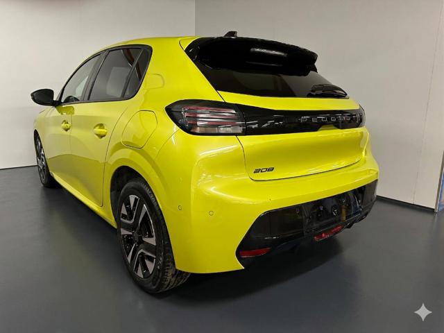 PEUGEOT 208 usata, con Autoradio