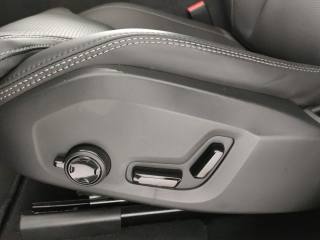 VOLVO XC60 usata, con Regolazione elettrica sedili